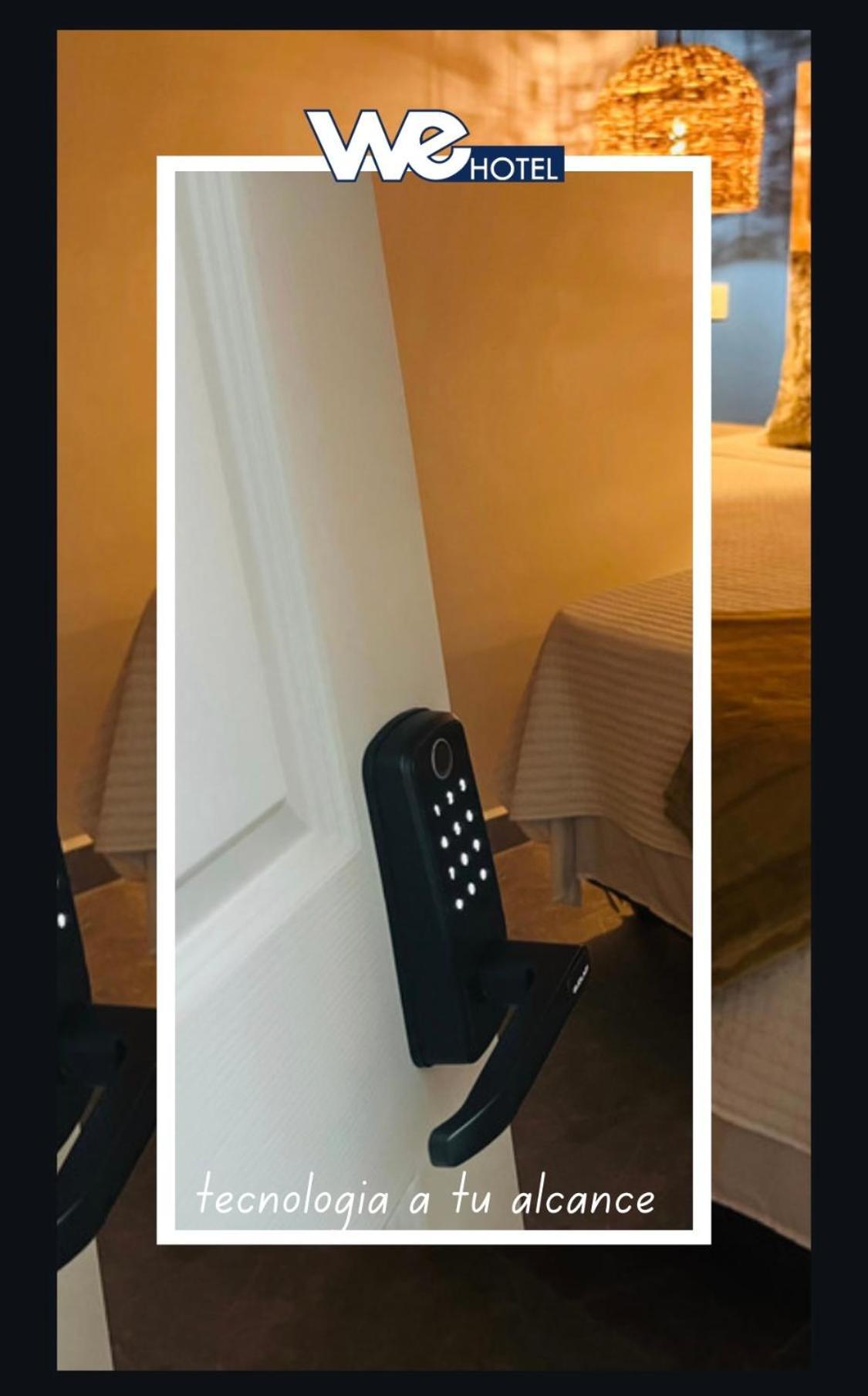 We Hotel, La Lima 外观 照片