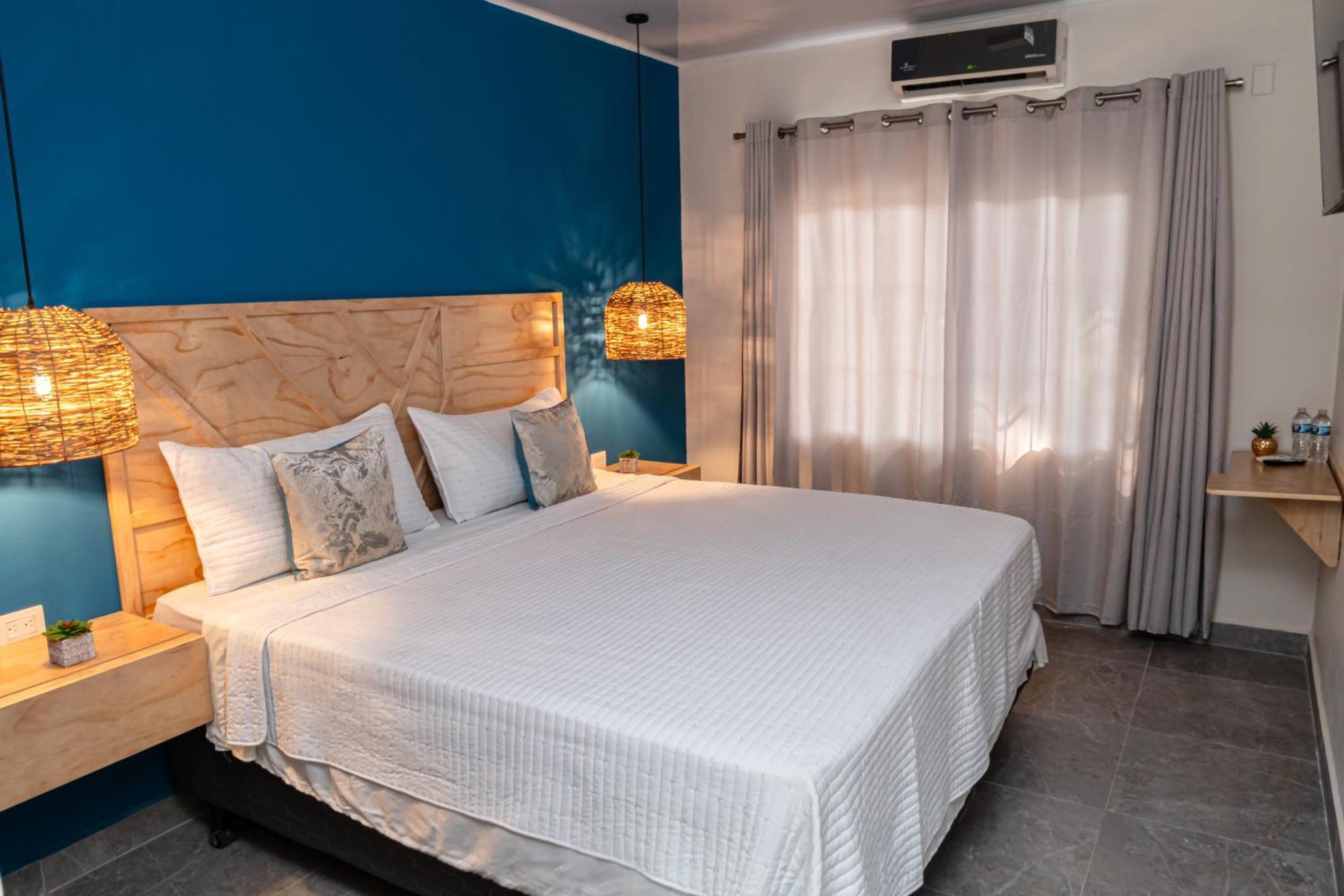 We Hotel, La Lima 外观 照片